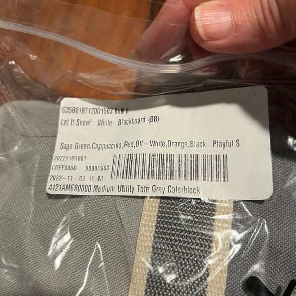 Thirty One Medium Utility Tote in Grey Colorblock with Monogram - Picture 3 of 5